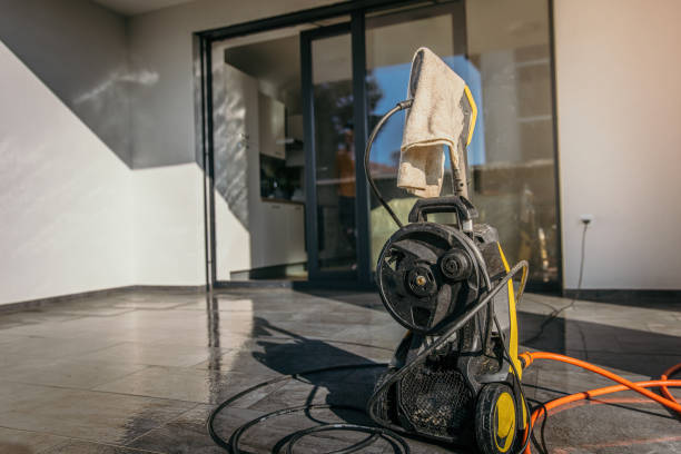 Best Soft Washing for Delicate Surfaces in Capitol Heights, MD